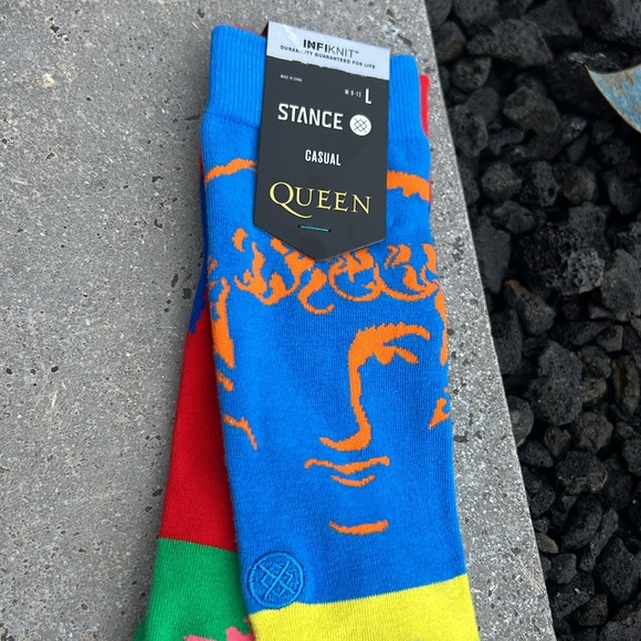 NWT Stance Queen Hot Space Socks
Colorblock 13" - Picture 5 of 13